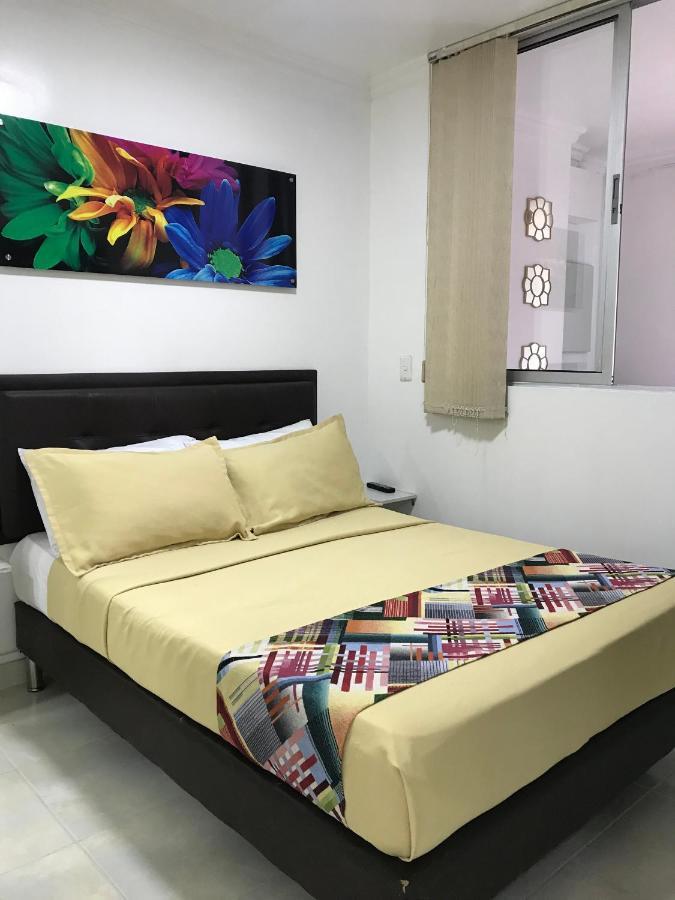 Apartamentos Amoblados Jg De La 70 Medellin Ngoại thất bức ảnh