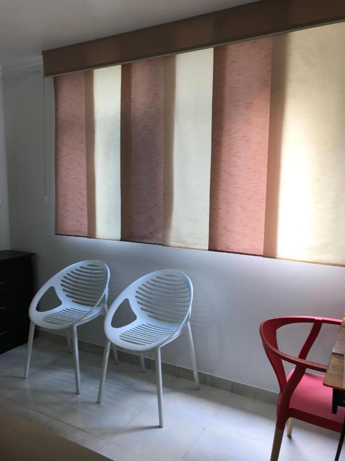 Apartamentos Amoblados Jg De La 70 Medellin Ngoại thất bức ảnh