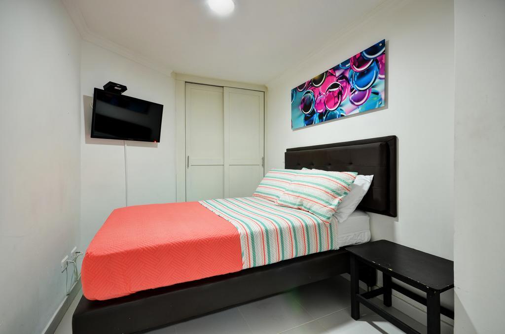 Apartamentos Amoblados Jg De La 70 Medellin Ngoại thất bức ảnh