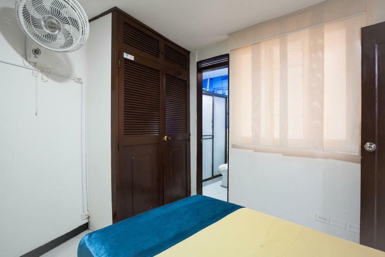 Apartamentos Amoblados Jg De La 70 Medellin Ngoại thất bức ảnh