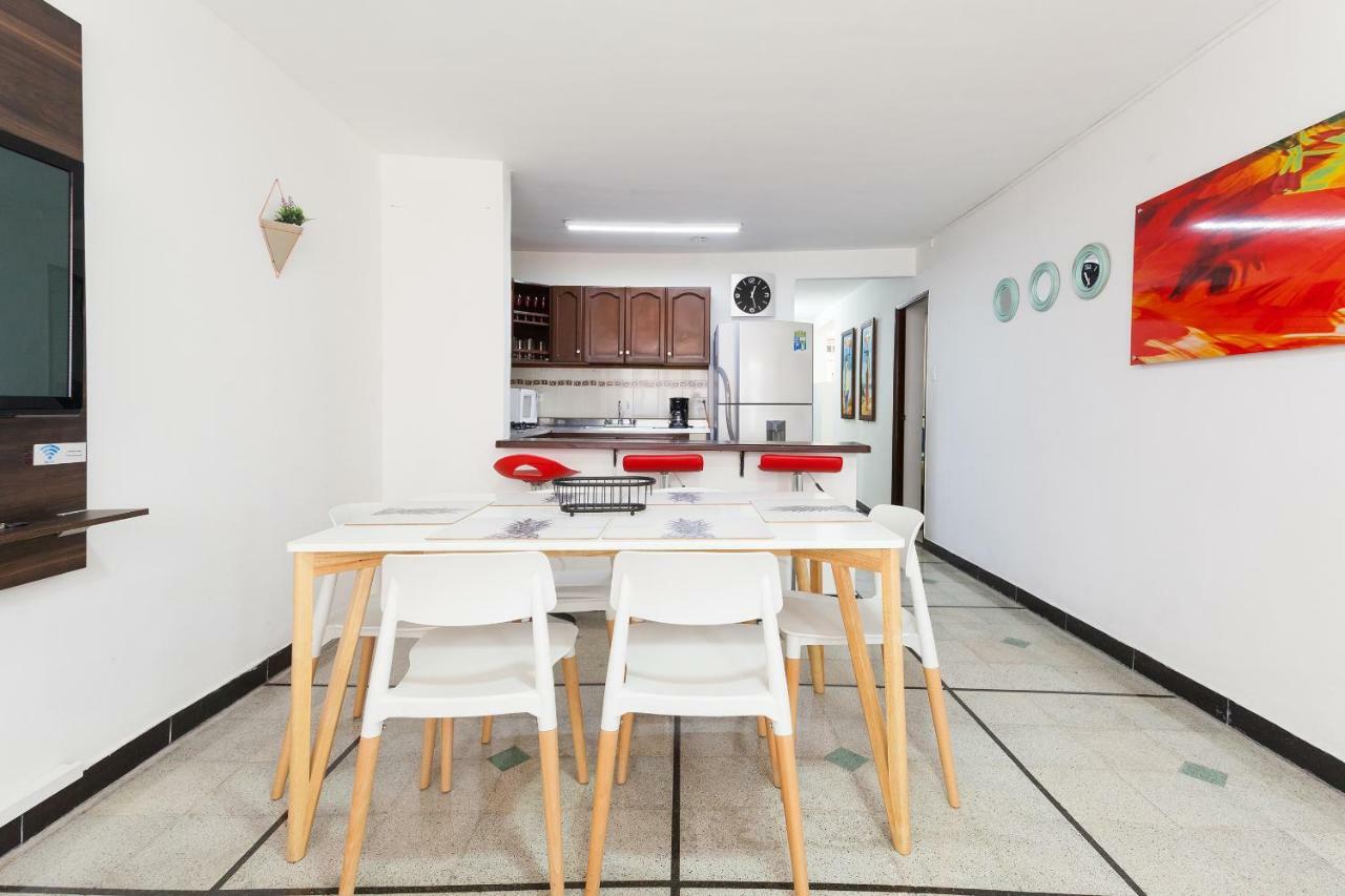Apartamentos Amoblados Jg De La 70 Medellin Ngoại thất bức ảnh
