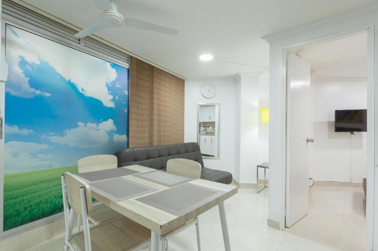 Apartamentos Amoblados Jg De La 70 Medellin Ngoại thất bức ảnh