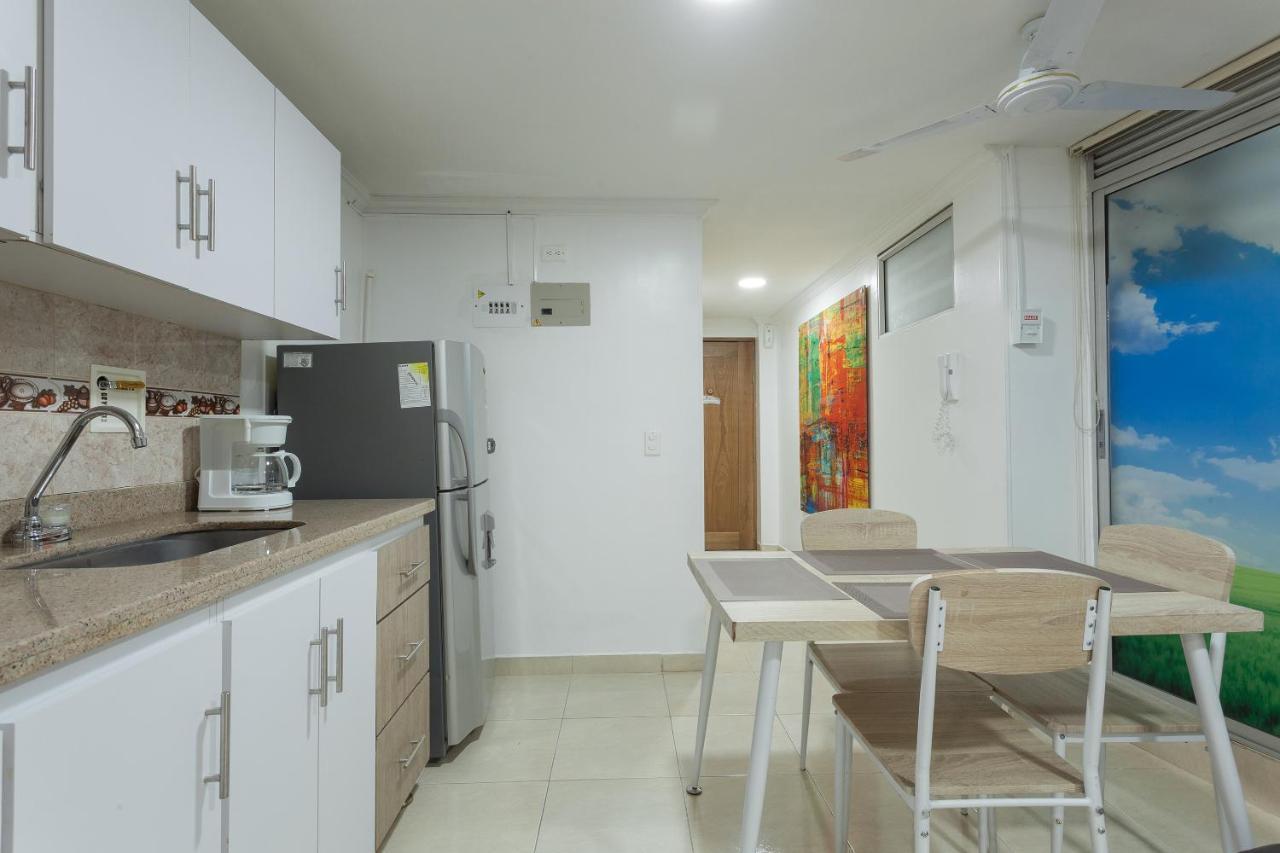 Apartamentos Amoblados Jg De La 70 Medellin Ngoại thất bức ảnh